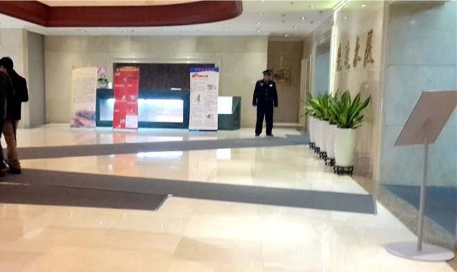 一层大堂